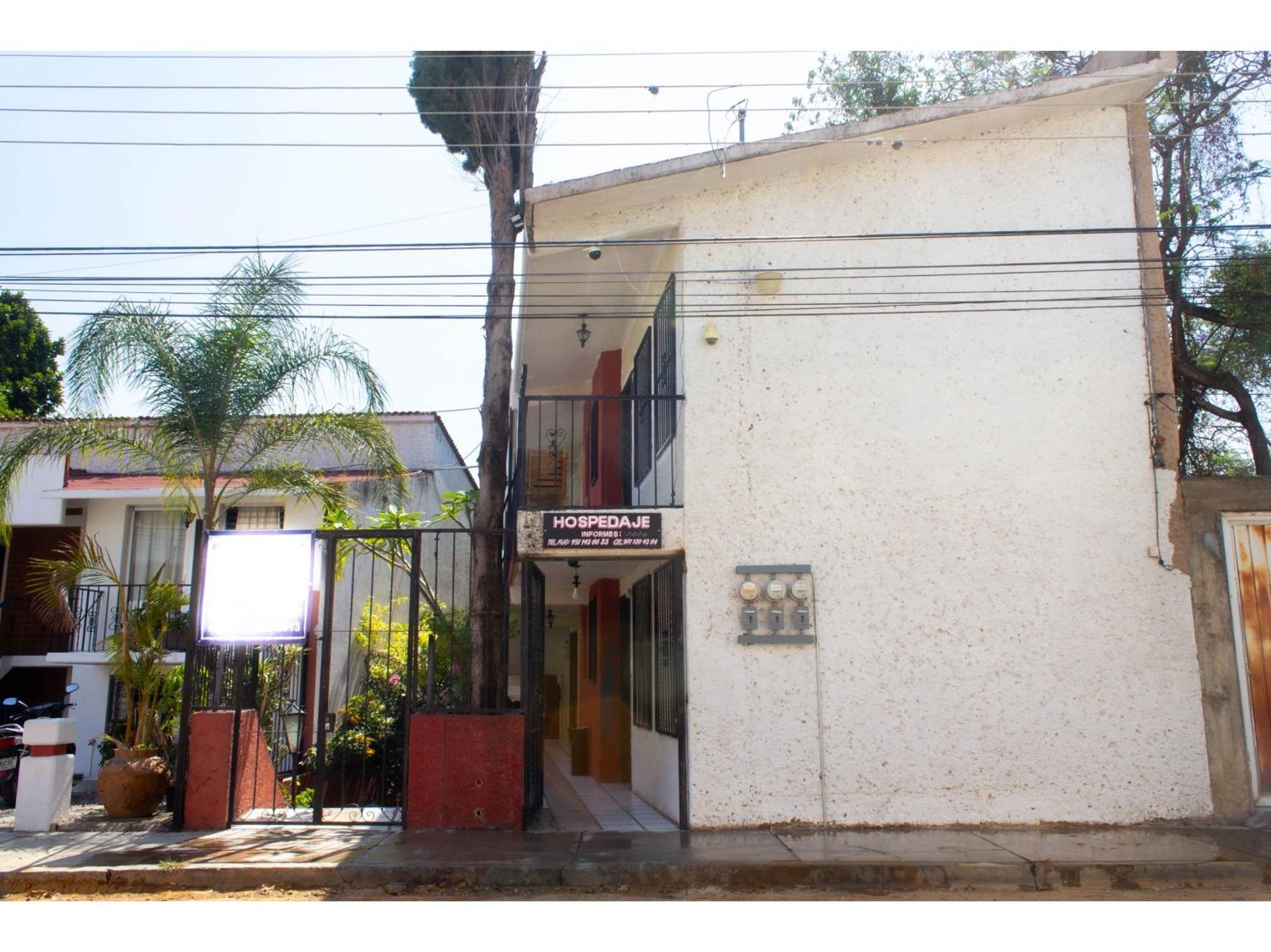 Oyo Hotel San Felipe Inn Oaxaca Екстер'єр фото